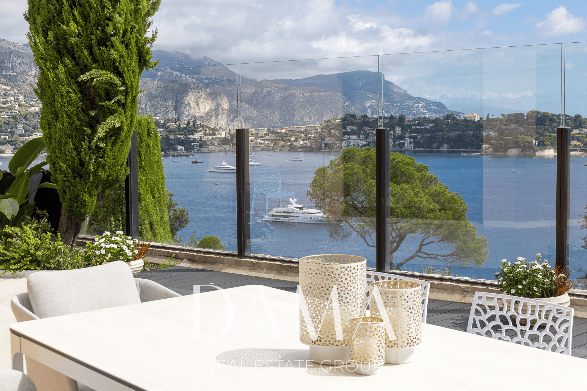 Appartement 4 pièces - 172 m2 - Vue mer - Terrasse - Jardin